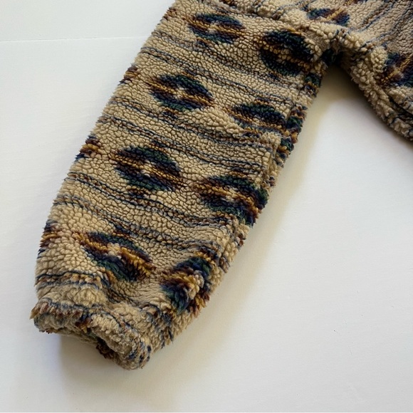 BKE Women’s Medium Colorful Aztec Pattern Tan Sherpa Wubby Quarter Zip Pullover - Picture 9 of 16